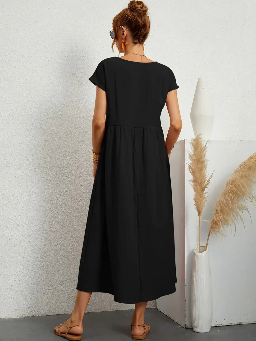 Katherine | Elegant Flowing Midi Dress