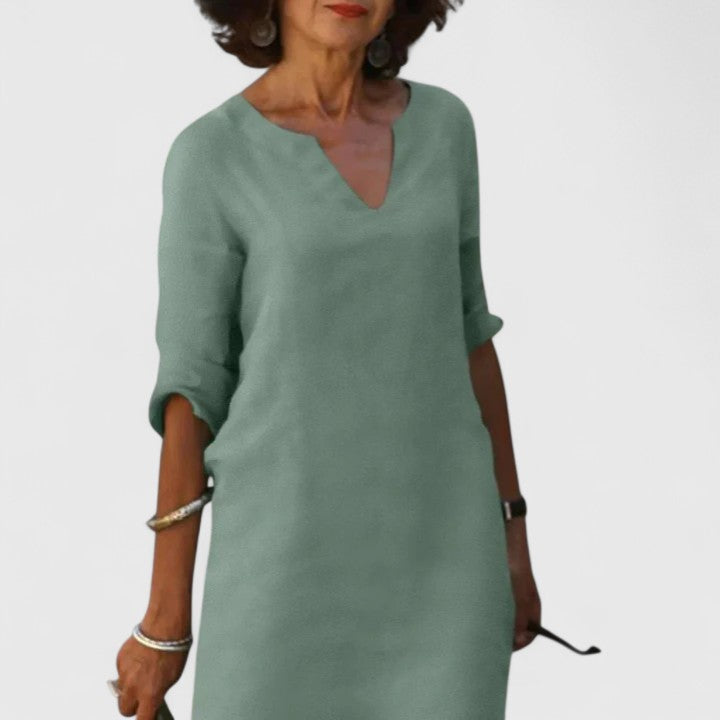 Tayllie | Comfortable V-Neck Dress